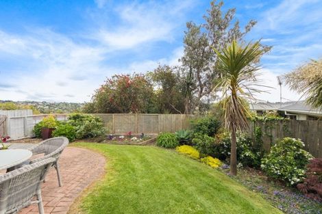 Photo of property in 1/19 Hollyhock Place, Browns Bay, Auckland, 0630