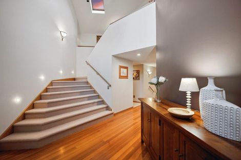 Photo of property in 2/114 Aberdeen Road, Campbells Bay, Auckland, 0620