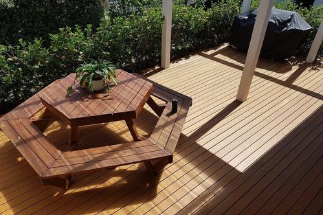 Photo of property in 2 Taihiki Road, Clarks Beach, 2122