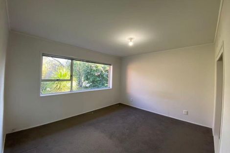 Photo of property in 2/31 Matuhi Rise, Henderson, Auckland, 0612