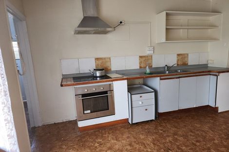 Photo of property in 753 Massey Road, Mangere, Auckland, 2022