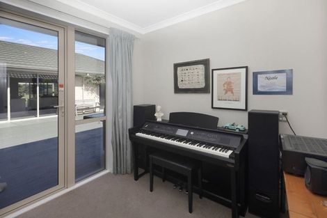 Photo of property in 16 Torrey Pines, Waimairi Beach, Christchurch, 8083