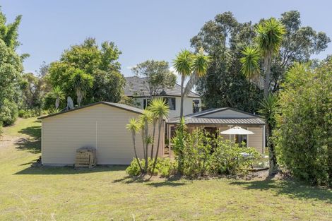 Photo of property in 25 Dunlop Drive, Pauanui, Hikuai, 3579