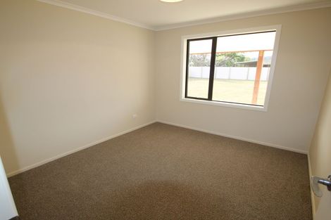 Photo of property in 8 Ranfurly Street, Kurow, 9435