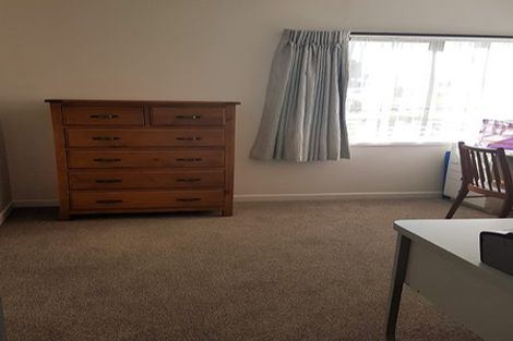 Photo of property in 7 Rautawa Place, Kawakawa Bay, Papakura, 2585