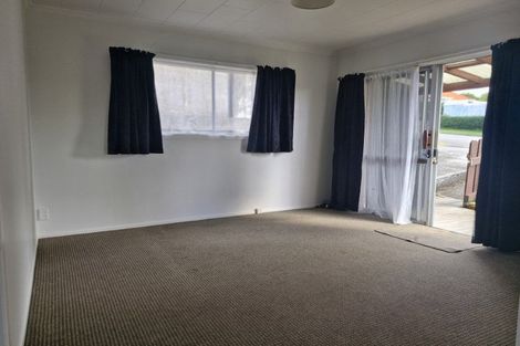 Photo of property in 1/24 Hori Street, Vogeltown, New Plymouth, 4310