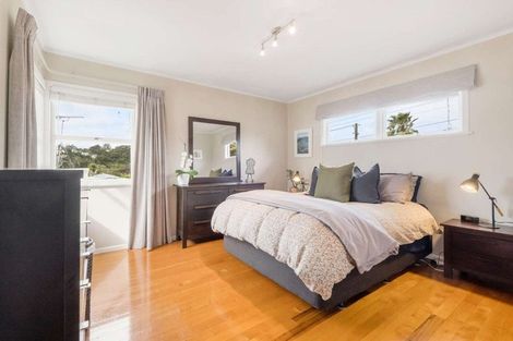 Photo of property in 1/23 Levesque Street, Birkdale, Auckland, 0626