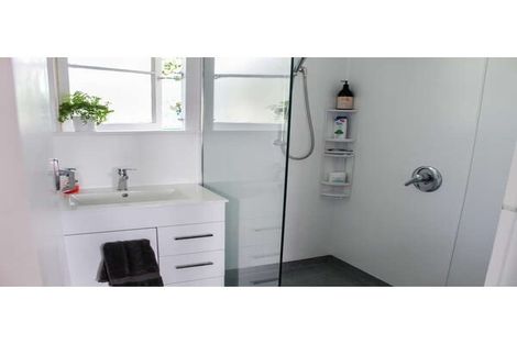 Photo of property in 51 Parkland Crescent, Terrace End, Palmerston North, 4410