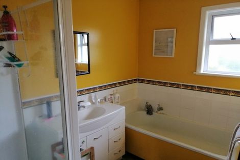 Photo of property in 83 Morrow Avenue, St Andrews, Hamilton, 3200