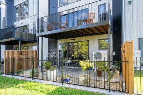 Photo of property in 33 Lakewood Lane, Cambridge, 3434