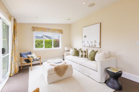 Photo of property in 59 Ferry Road, Clive, 4102