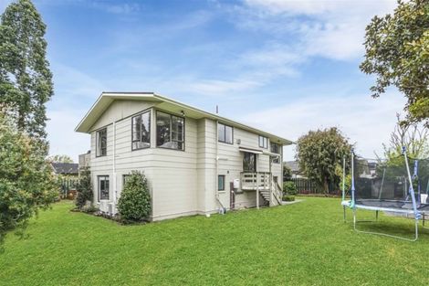 Photo of property in 16 Knightsbridge Place, Dinsdale, Hamilton, 3204