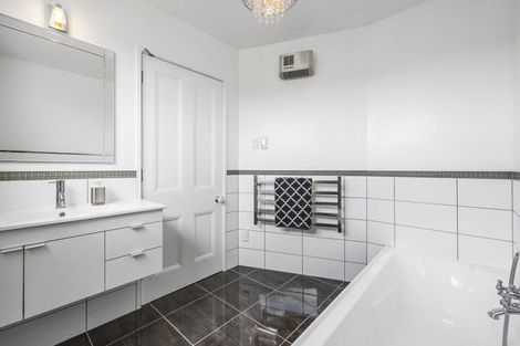 Photo of property in 7 Magnetic Street, Port Chalmers, 9023