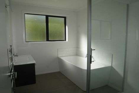 Photo of property in 13 Rongomau Lane, Raumati South, Paraparaumu, 5032