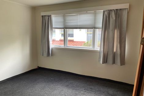 Photo of property in 8 Hall Grove, Ebdentown, Upper Hutt, 5018