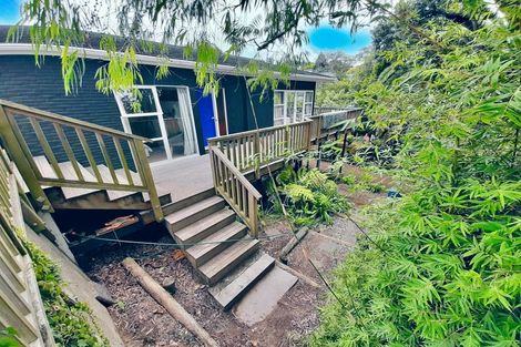 Photo of property in 2/73 Newhaven Terrace, Mairangi Bay, Auckland, 0630