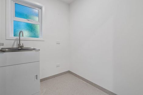 Photo of property in 47 Grande Vue Road, Hillpark, Auckland, 2102