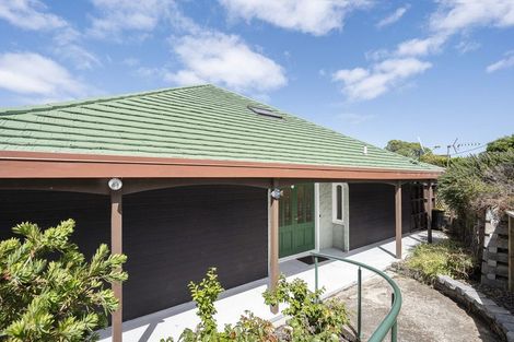 Photo of property in 1a Seatoun Heights Road, Miramar, Wellington, 6022