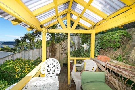 Photo of property in 9 Ahuriri Street, Strathmore Park, Wellington, 6022