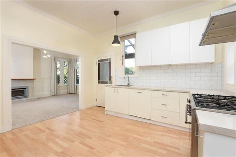 Photo of property in 38 Allandale Road, Saint Clair, Dunedin, 9012