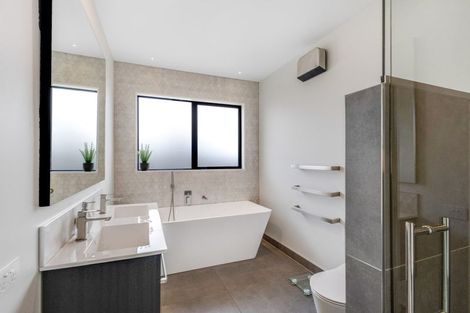 Photo of property in 16 Mersham Drive, Prebbleton, 7604