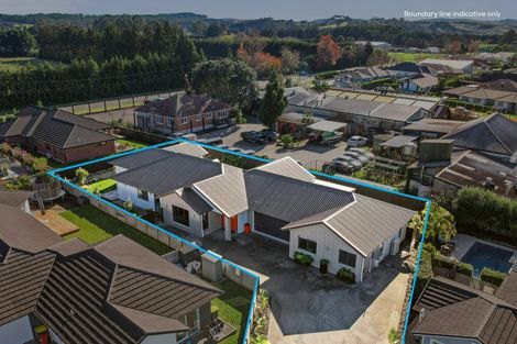 Photo of property in 14 Leebank Crescent, Riverhead, 0820