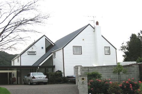 Photo of property in 6 Earlston Grove, Avalon, Lower Hutt, 5011