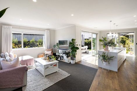 Photo of property in 3 Lewis Way, Cambridge, 3434