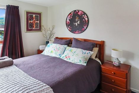 Photo of property in 29 Mcewen Crescent, Riverstone Terraces, Upper Hutt, 5018