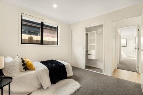 Photo of property in 25 Waruhia Crescent, Rototuna North, 3281