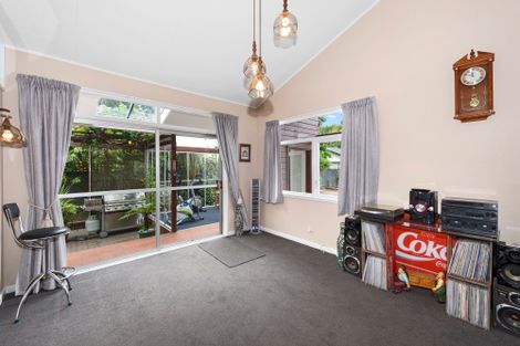 Photo of property in 34 Munro Street, Redwood, Christchurch, 8051