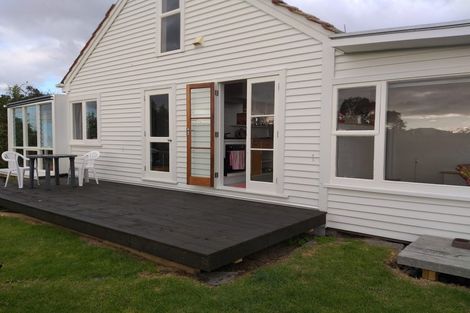 Photo of property in 84 Raumati Road, Raumati Beach, Paraparaumu, 5032