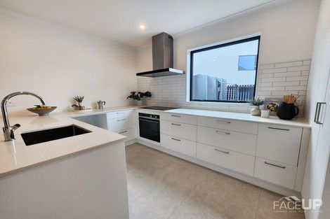 Photo of property in 18 Hema Road, Hobsonville, Auckland, 0616