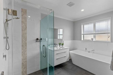 Photo of property in 17 Tiny Hill Drive, Rolleston, 7614