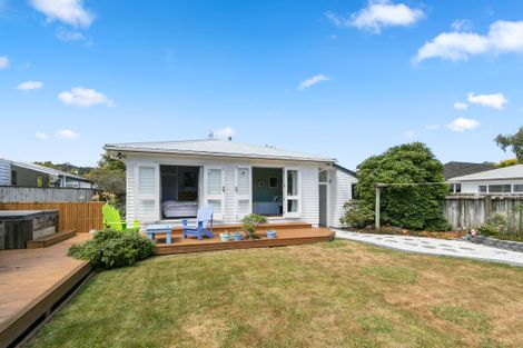 Photo of property in 3 Ruru Crescent, Heretaunga, Upper Hutt, 5018