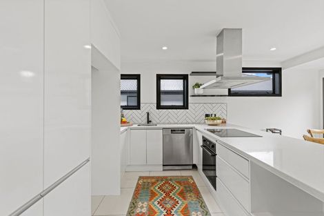 Photo of property in 1/18 Blighs Road, Strowan, Christchurch, 8052