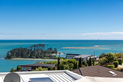 Photo of property in 47 The Cliffs, Britannia Heights, Nelson, 7010