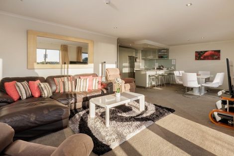 Photo of property in 208/178 Marine Parade, Mount Maunganui, 3116