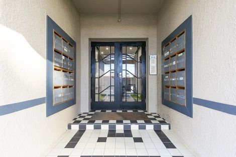 Photo of property in Westhaven Apartments, 23/127 Molesworth Street, Thorndon, Wellington, 6011