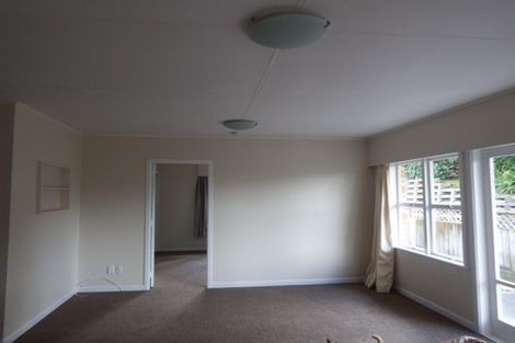 Photo of property in 2 Saint Leonard Street, Saint Johns Hill, Whanganui, 4501
