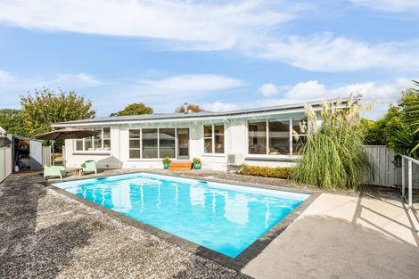Photo of property in 7 Motukaraka Point, Pauatahanui, Porirua, 5381