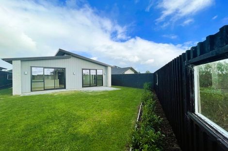 Photo of property in 73 Heartwood Avenue, Omokoroa, 3114