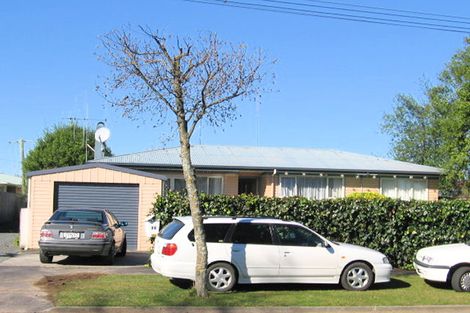 Photo of property in 15a Cotton Street, St Andrews, Hamilton, 3200