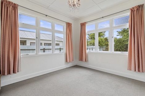 Photo of property in 77a Moore Street, Leamington, Cambridge, 3432