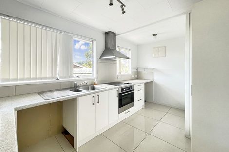 Photo of property in 1/15 Laser Place, Bayview, Auckland, 0629