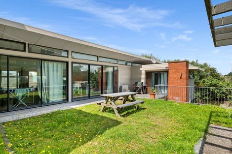 Photo of property in 148 Oceanview Road, Mount Maunganui, 3116