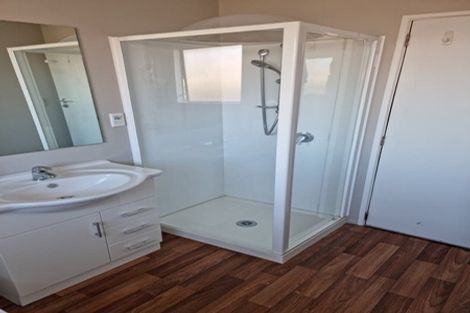 Photo of property in 2/23a Branksome Place, Parklands, Christchurch, 8083