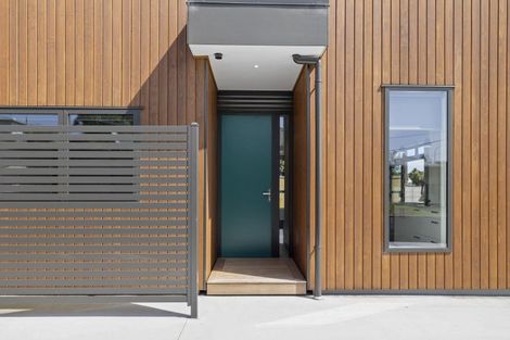 Photo of property in 53 Pohutukawa Place, Bell Block, New Plymouth, 4312