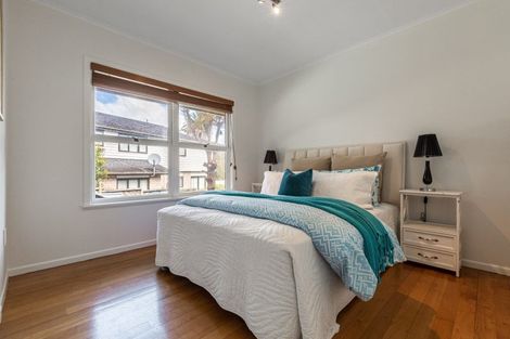 Photo of property in 3/236 Lake Road, Hauraki, Auckland, 0622