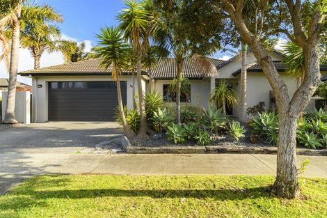 Photo of property in 6 Tomika Crescent, Papamoa Beach, Papamoa, 3118